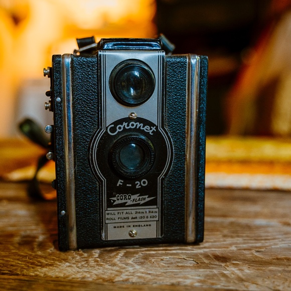 Vintage Other - Coronet F - 20